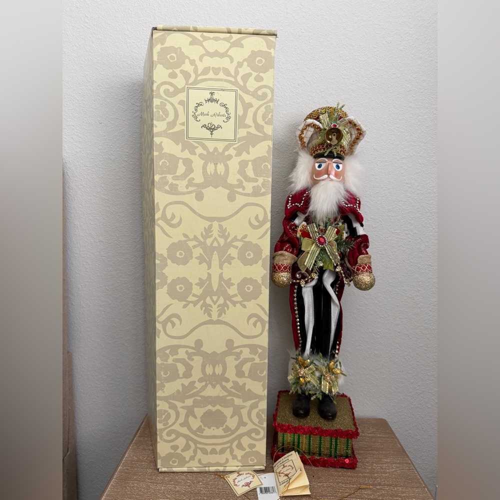 Mark Roberts Large Raspberry & Cream Nutcracker In Box w Tags Musical LE 106/150